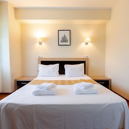 Hotel Oxford By Timhotels Timisoara Bagian luar foto