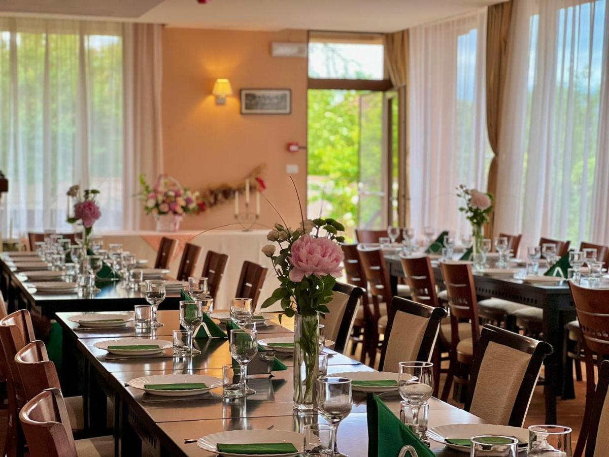 Hotel Oxford By Timhotels Timisoara Bagian luar foto