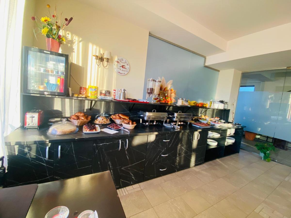 Hotel Oxford By Timhotels Timisoara Bagian luar foto