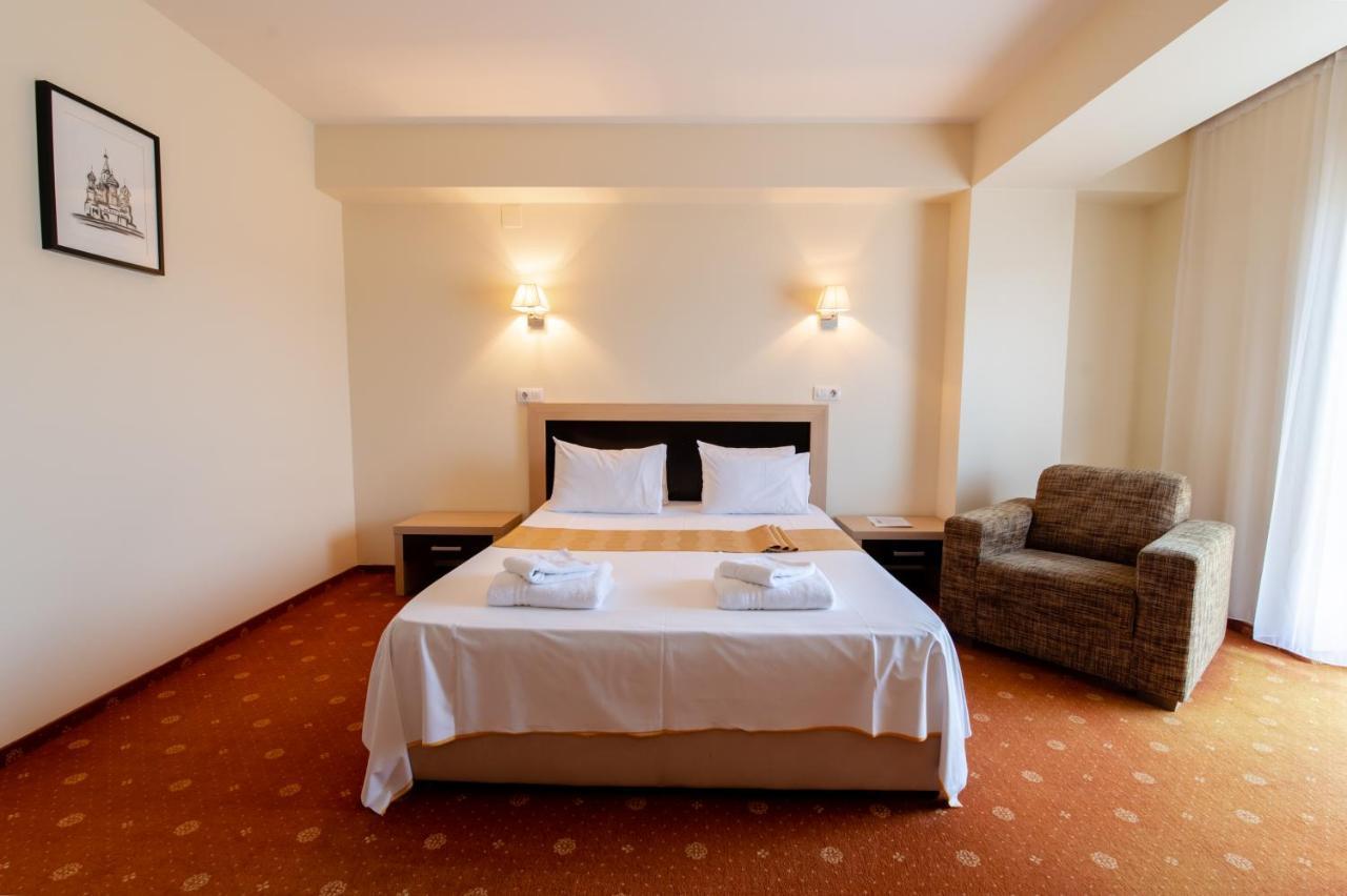 Hotel Oxford By Timhotels Timisoara Bagian luar foto